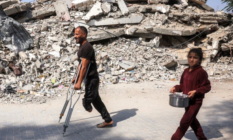 7 شهداء في غزة وقصف إسرائيلي يستهدف الجامعة الإسلامية | أخبار