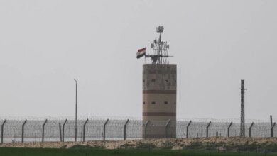 إسرائيل: القبض على مصري اجتاز السياج الحدودي | أخبار