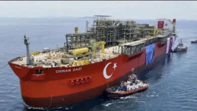 أول منصة عائمة تركية
