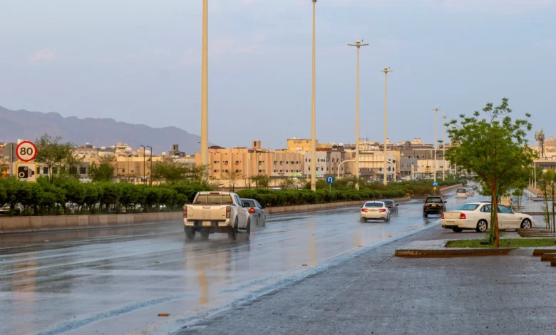 الأرصاد: أمطار رعدية غزيرة وسيول متوقعة على عدة مناطق بالمملكة اليوم
