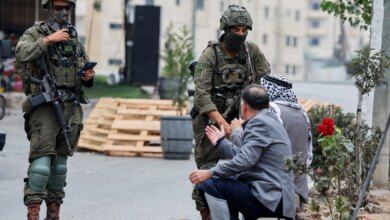 الاحتلال يواصل تهجير الفلسطينيين في الخليل واعتقالات بالضفة | أخبار