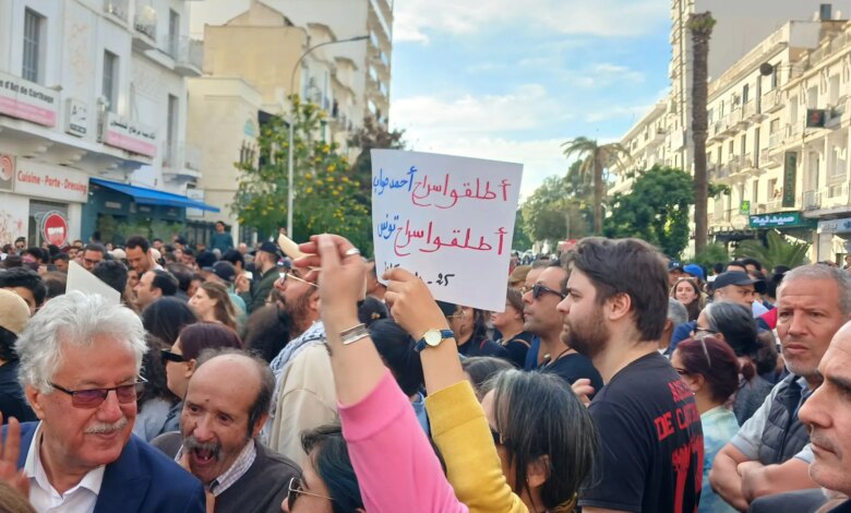 المعارضة التونسية تتوعد بـ"شتاء ساخن" ومؤيدون يأملون أن ينصت الرئيس | سياسة