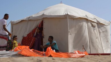 اليمن مباشر.. معارك ضارية في تعز وأنباء عن غارات على صنعاء | أخبار