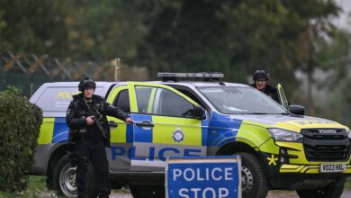 بريطانيا تتهم شخصين بمساعدة إيران في حادث قاعدة فيرفورد | أخبار