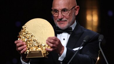 بعد قيادة إسبانيا إلى لقب المونديال.. دي لا فوينتي أفضل مدرب في العالم لعام 2026 | رياضة