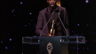 بعد موسم حافل بالألقاب.. باريس سان جيرمان يحتفظ بجائزة أفضل ناد في العالم 2026 | رياضة