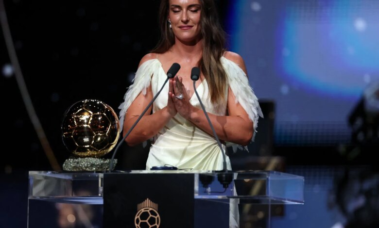 بوتياس تحصد الثالثة وبرشلونة يهيمن.. جميع جوائز الكرة الذهبية للسيدات 2026 | رياضة