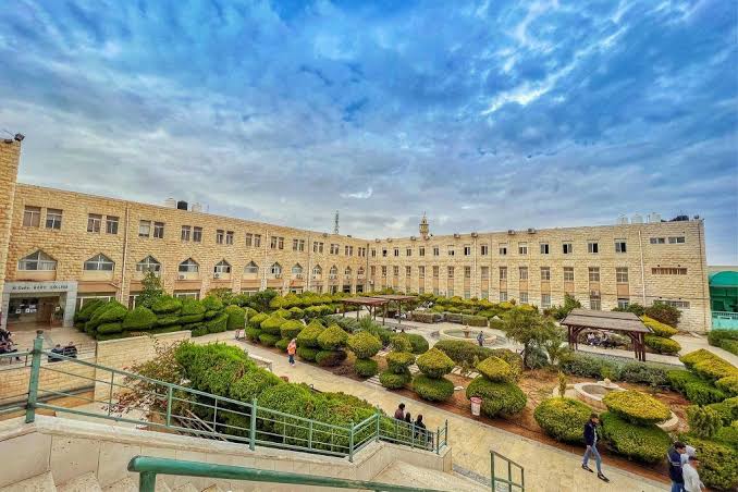 جامعة القدس الأولى فلسطينياً و45 عربياً في QS 2027