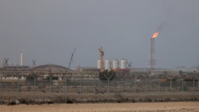 رويترز: قطر للطاقة تطرح عطاء لبيع 50 ألف طن من النفتا | اقتصاد