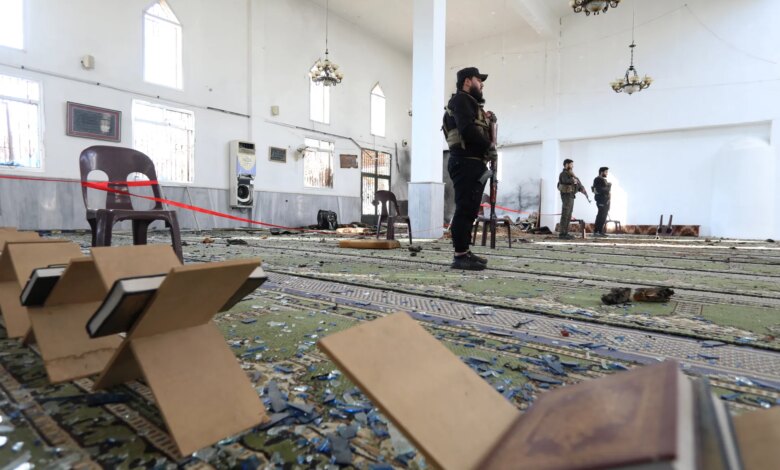سوريا توقف قائدا من تنظيم الدولة متهما بتفجير مسجد في حمص | أخبار