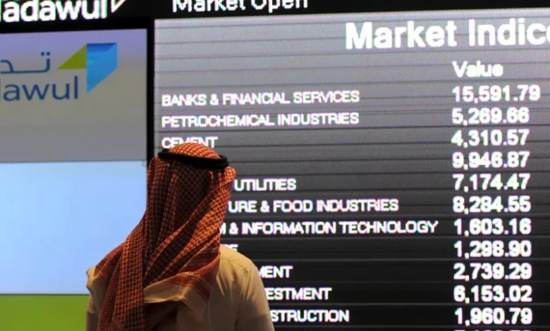 سوق الأسهم السعودية يغلق متراجعًا 76 نقطة.. والسيولة عند 3.5 مليارات ريال