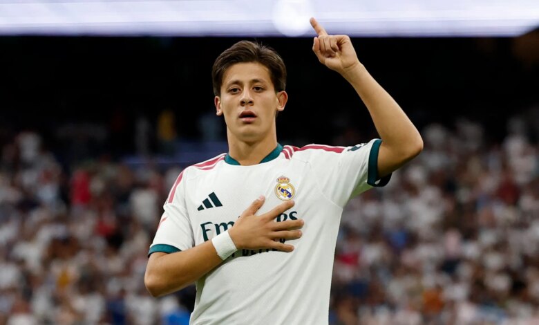 شاهد.. غولر يهدي قمصان ريال مدريد لحفظة القرآن في مسقط رأسه | رياضة