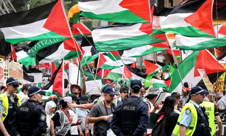 في مئات المواقع حول العالم.. حراك لنصرة الشعب الفلسطيني في ذكرى حرب غزة | أخبار