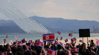 كوريا الشمالية تستعرض مسيّرات وصواريخ وتتحدث عن "أولوية قصوى" للذكاء الاصطناعي | أخبار