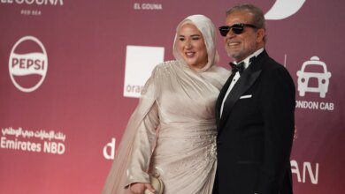 مهرجان الجونة يفتتح دورته التاسعة ويكرم منى زكي | فن