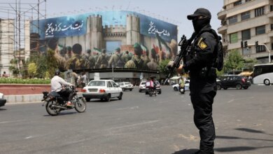 واشنطن بوست: إيران لا ترضخ للضغوط رغم تداعي اقتصادها | سياسة